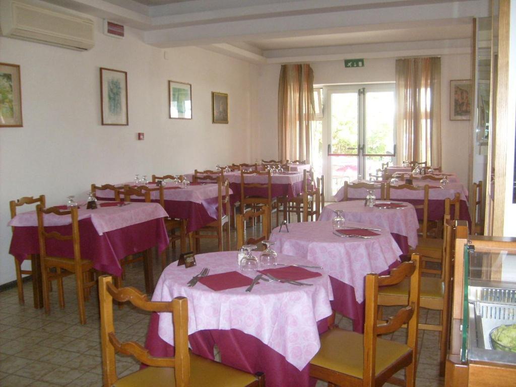 Hotel Bel Air Rivazzurra Di Rimini エクステリア 写真